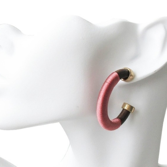 Time and Tru Women's Pink Thread Wrap Hoop Earring - Picture 3 of 3